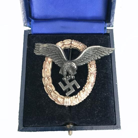 WW2 Luftwaffe Cased Pilots Badge By Juncker