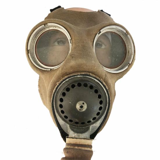 20th Century Militaria | WW2 Early Canvas Respirator with Haversack