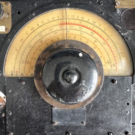 WW2 RAF R1155 Radio Receiver